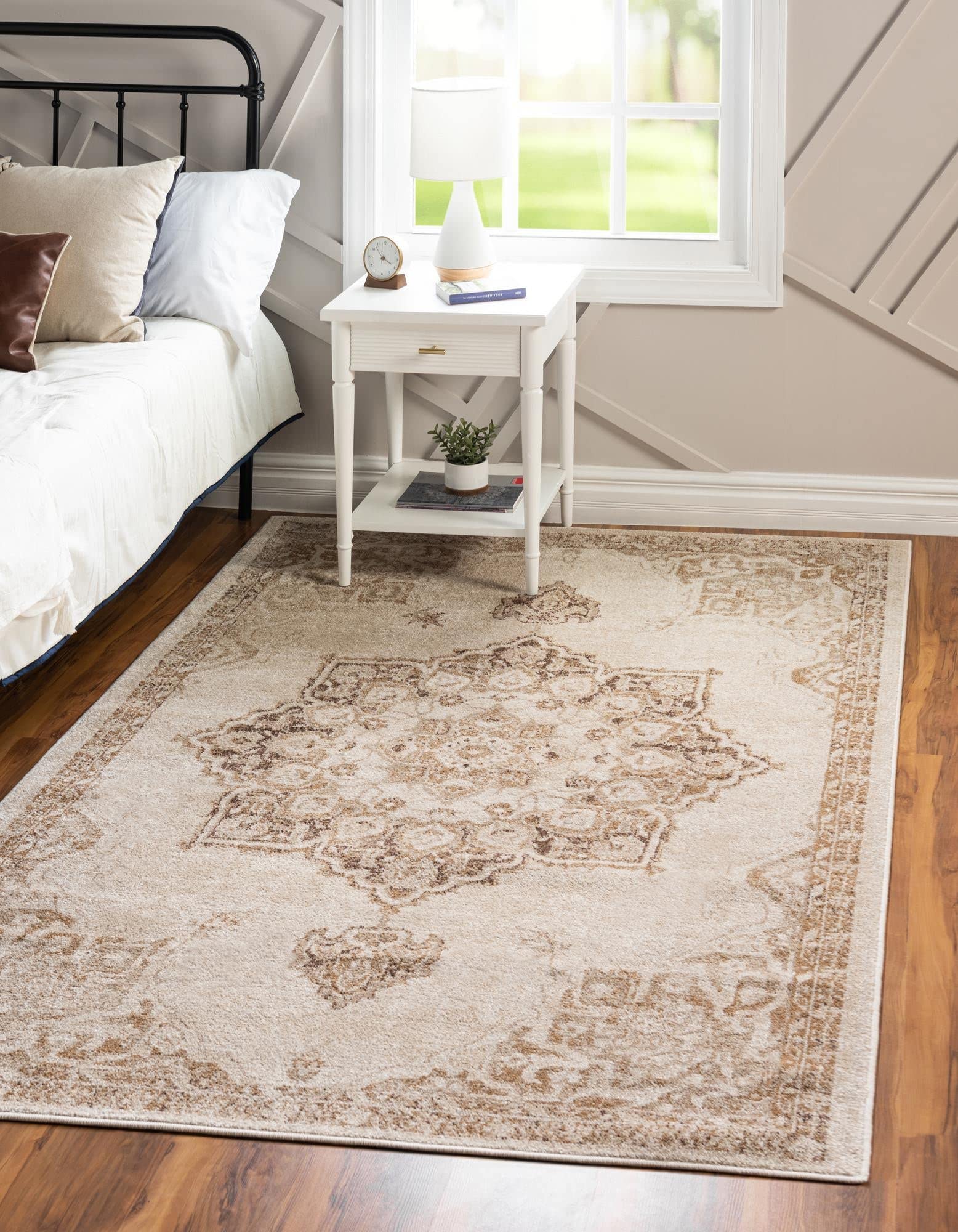 Vintage rug セール nuLOOM Jacquie Vintage Floral Silver 8 ft. x 10 ft. Area Rug
